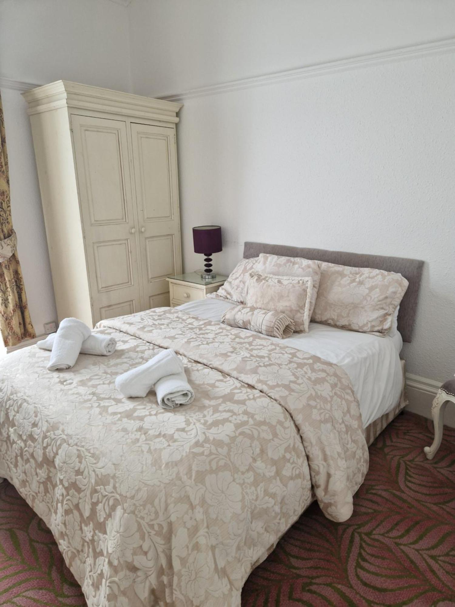 Southcliffe Hotel Bridlington Buitenkant foto